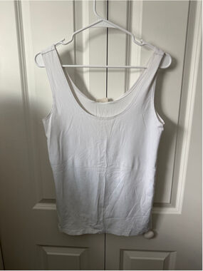 Jillian Nicole White Tank Top M
